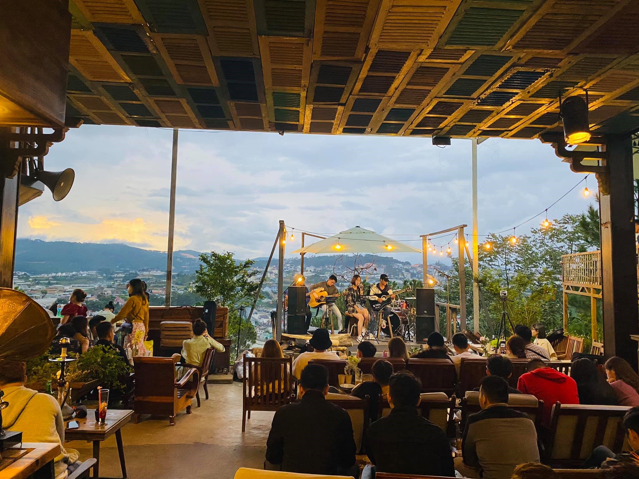 Những quán cafe Acoustic chill nhất Đà Lạt