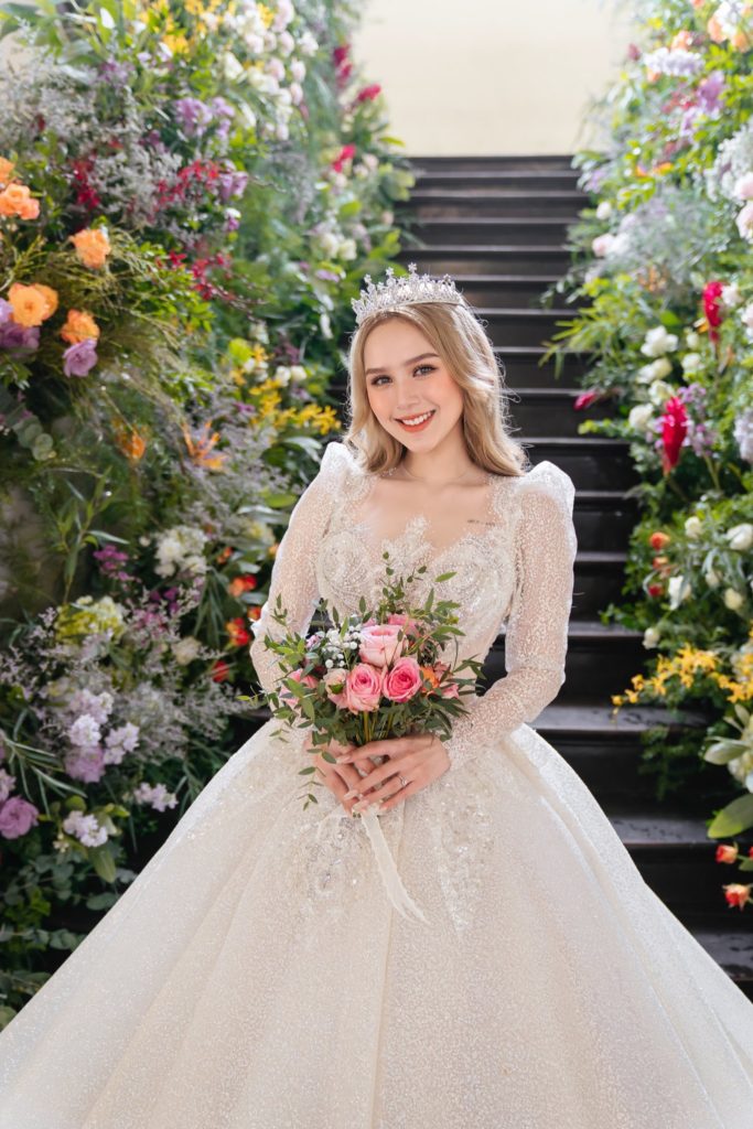 hóa thân thành nàng công chúa