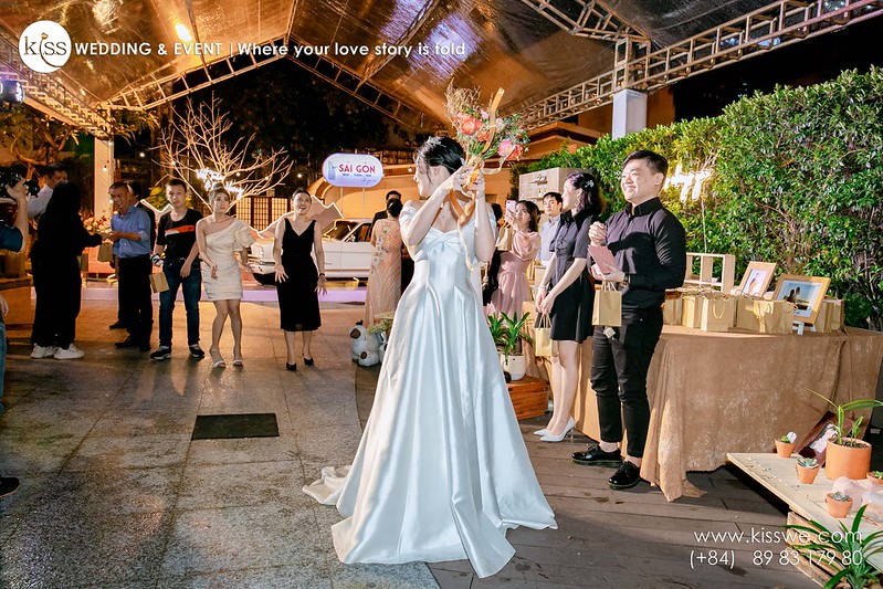 hóa thân thành nàng công chúa