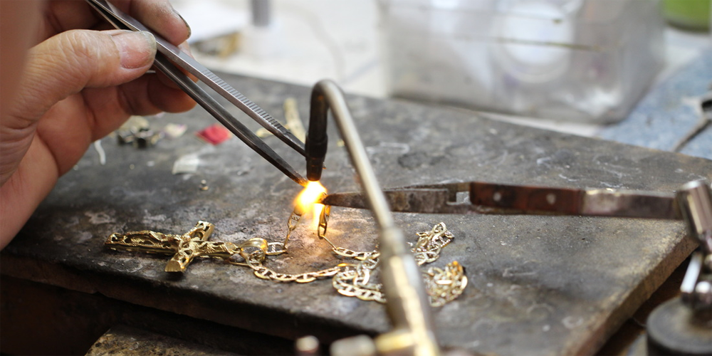 chế t&aacute;c cơ bản